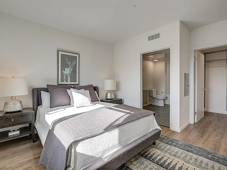 1901 Echo Park Ave #403 — Photo 13