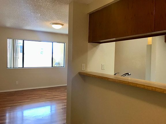 4th image of 4539 W 159th St APT 2