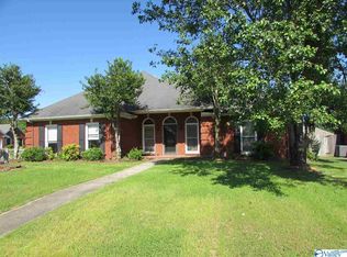 2702 Ashville Dr SW, Decatur, AL 35603