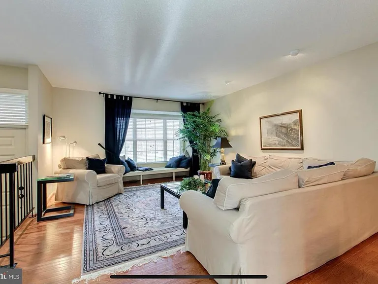 13882 Grey Colt Dr — Photo 3