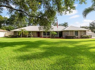 1306 Costine Dr, Lakeland, FL 33809