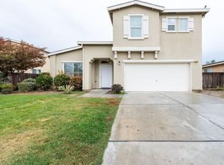 1969 Dunbar Way, Dinuba, CA 93618