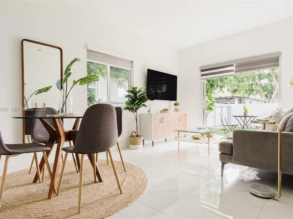 8765 NW 22nd Pl, Miami, FL 33147