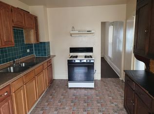 513 W Ridgeland Ave #2, Waukegan, IL 60085