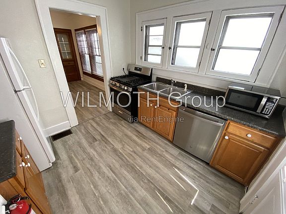 5th image of 537 E 11th St #2
