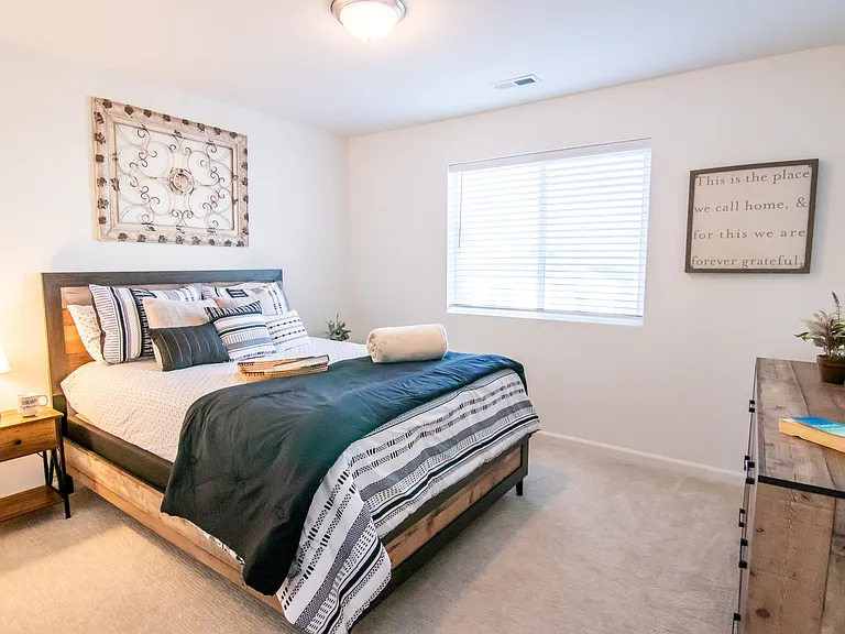 17553 Hop Clover Ave — Photo 32