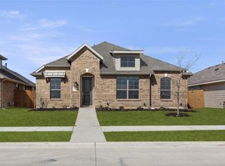 3946 Bison Ln, Forney, TX 75126