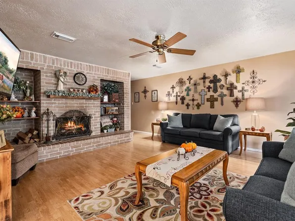 4522 Enchantedgate Dr, Spring, TX 77373