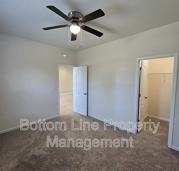 10708 Sky Chase Ave NW — Photo 32