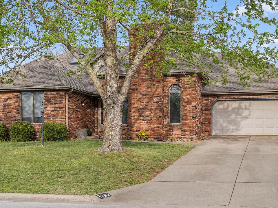 1st image of 3994 N Pickwick Avenue