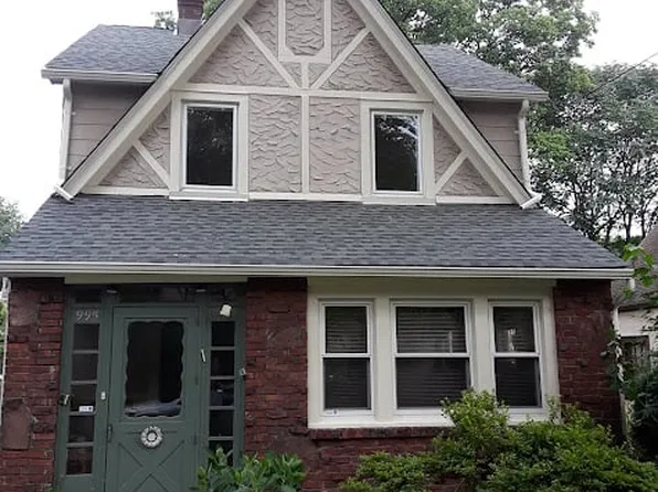 983 Grace Ter, Teaneck, NJ 07666