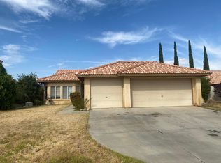 36405 Ramona Rd, Palmdale, CA 93550