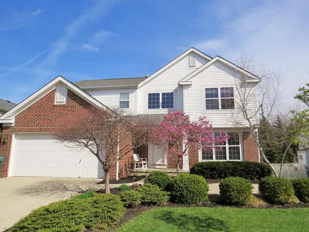 5526 Bridle Way photo 1