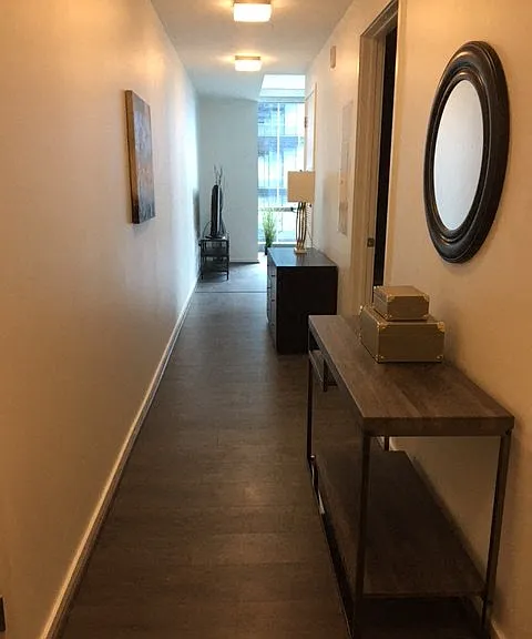 Central Place — Photo 105