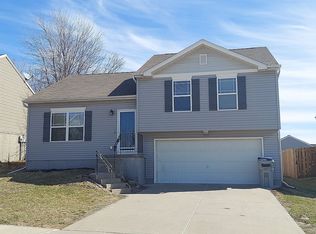 7001 N 89th St, Omaha, NE 68122