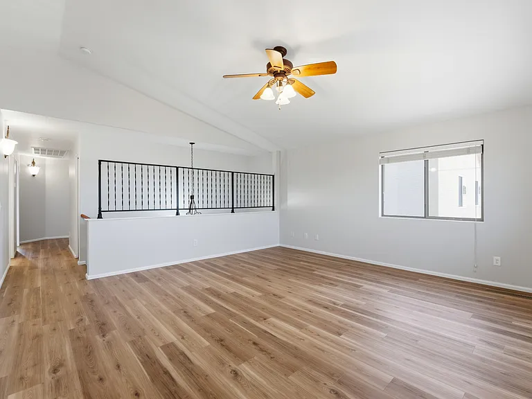 41628 W Hillman Dr — Photo 18