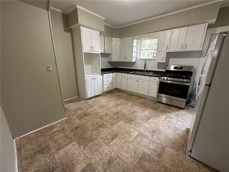 7 Havens Ave — Photo 4