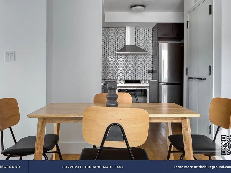 101 E 10th St #4D — Photo 5
