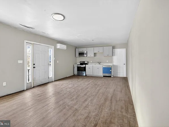 320 White Horse Pike, Waterford Works, NJ 08089