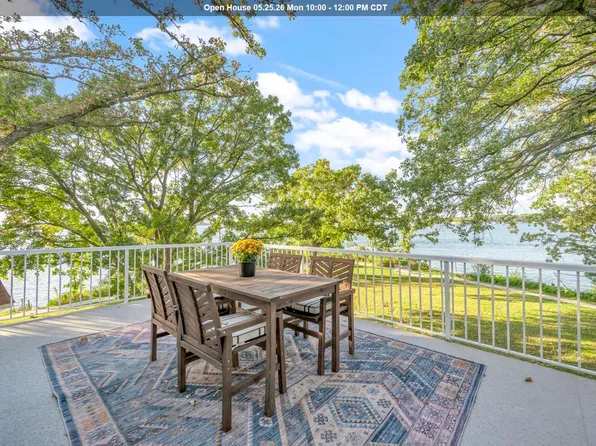 160 Pillsbury Point, Arnolds Park, IA 51331