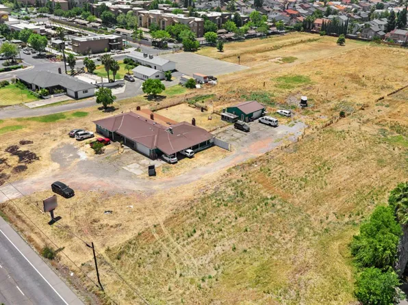 8240 Elk Grove Florin Rd, Sacramento, CA 95829