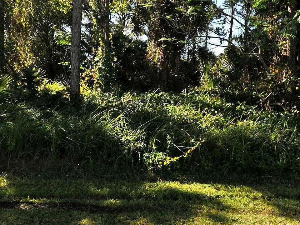 2nd image of 1020 SW Aurelia Ave
