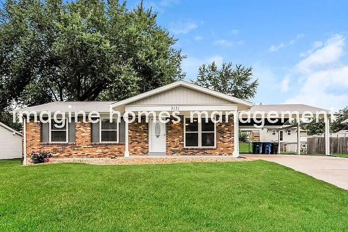 3131 Woodcliff Manor Rd — Photo 1