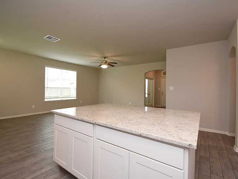 2128 Port Jackson Dr — Photo 19