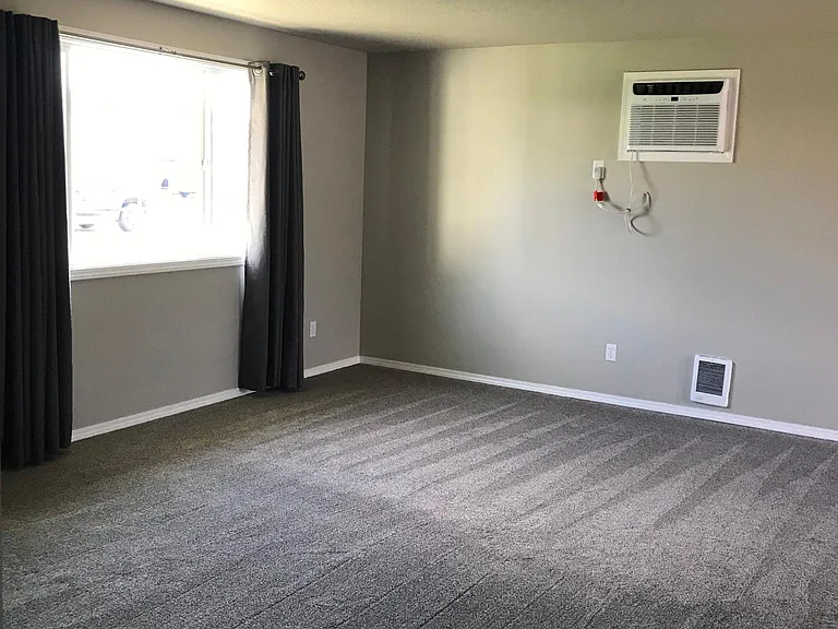 403 S 81st Ave #1 — Photo 6