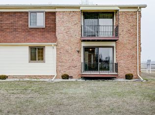 1900 River Rd, Marysville, MI 48040