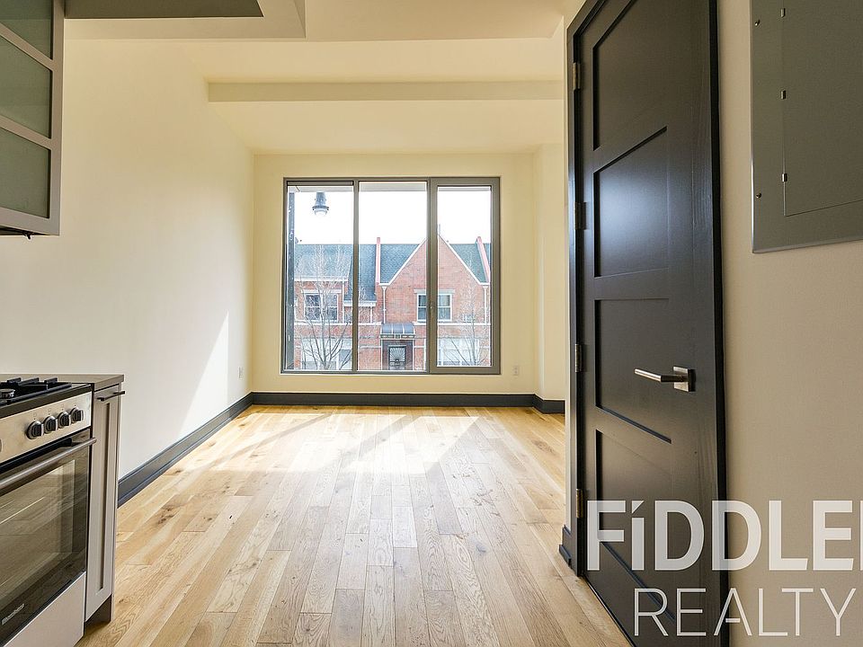 1st image of 10 Montieth St APT 664
