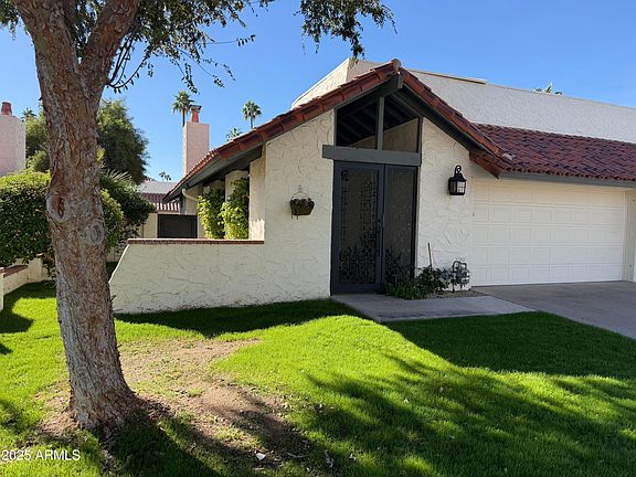 3rd image of 5822 N Scottsdale Rd