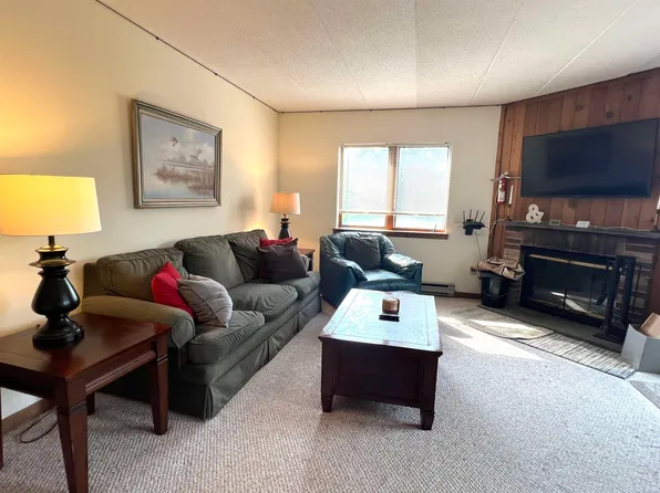 7B Mountain Village #132, Dover, VT 05356