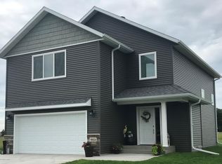 1923 Longview Dr, Detroit Lakes, MN 56501