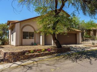 8165 N Streamside Ave, Tucson, AZ 85741