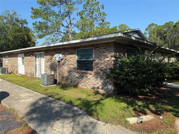 5811 NW 23rd Ter #A-b, Gainesville, FL 32653