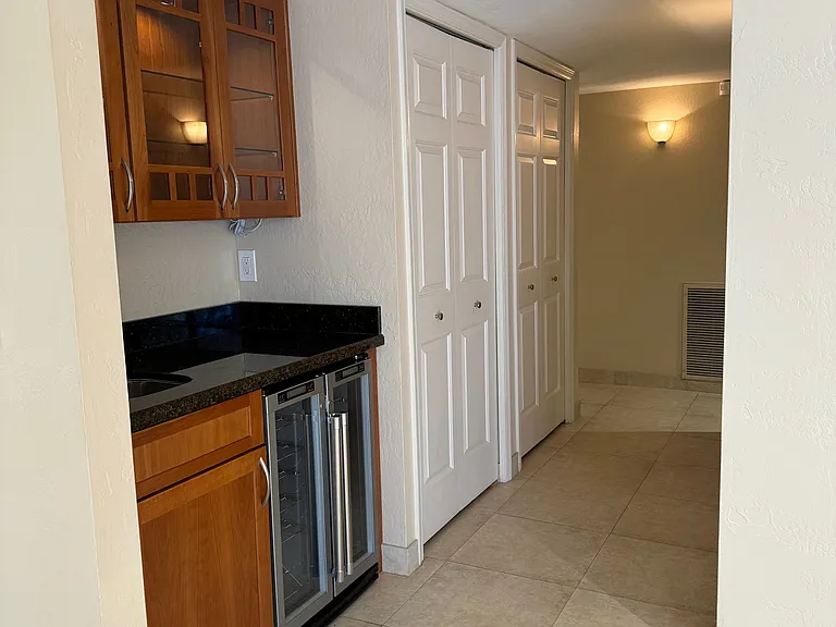 4835 N 35th Pl — Photo 22