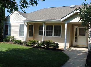 202 N Pondview Blvd, Monroe Township, NJ 08831