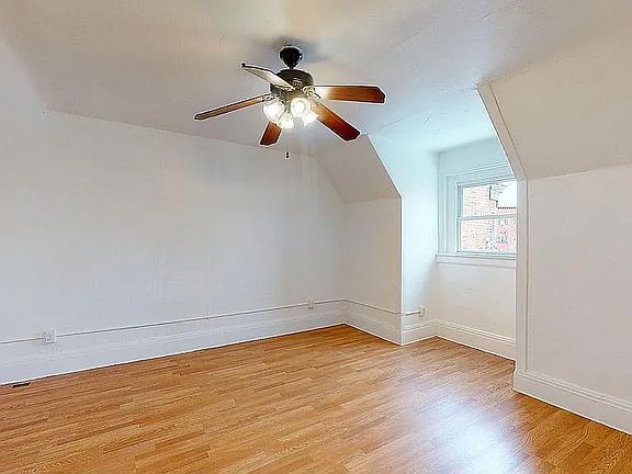 4th image of 293 38th St Floor 2