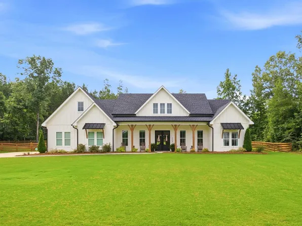200 Stonewood Trl, Springville, AL 35146