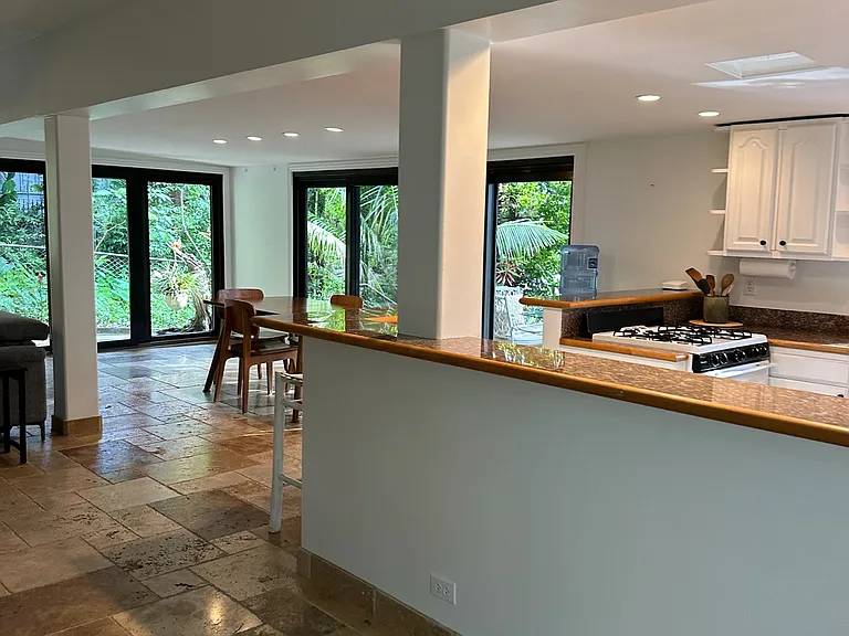 3657 Tantalus Dr — Photo 11