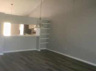 1801 E Lake Rd APT 8H, Palm Harbor, FL 34685