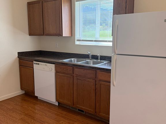 3rd image of 59 Ashley Creek Ln