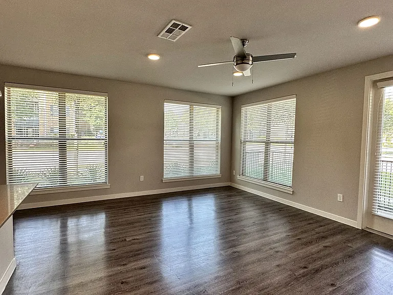 5701 McKinney Place Dr #4302 — Photo 3