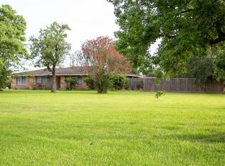10230 Highway 6, Hitchcock, TX 77563