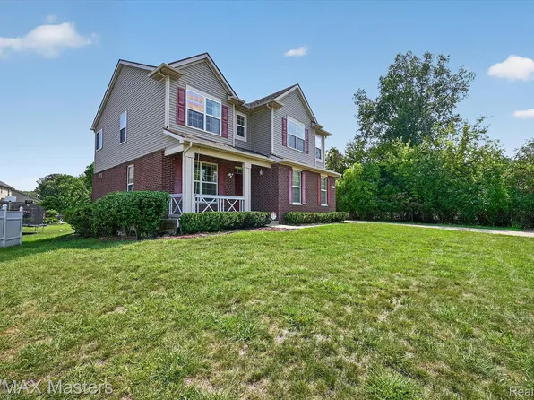 28377 Essex, Flat Rock, MI 48134