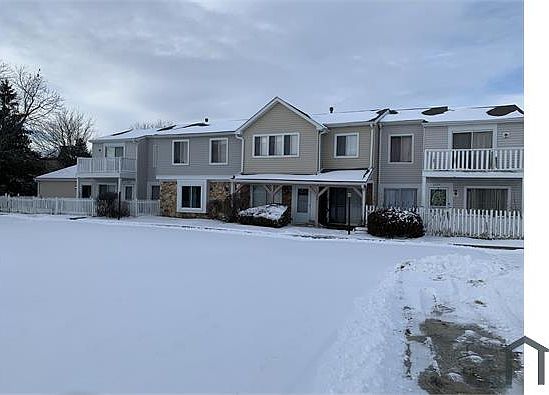 1st image of 2335 Windsor Ln #2
