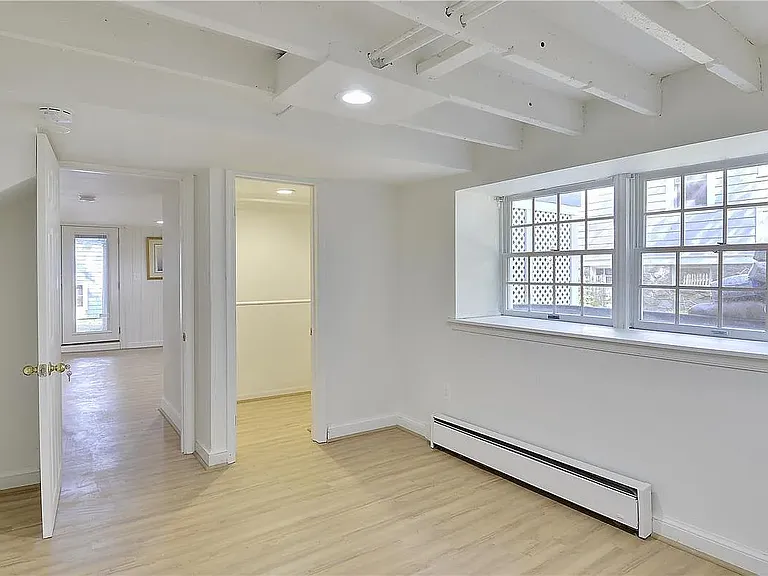 3813 Yuma St NW #1 — Photo 11