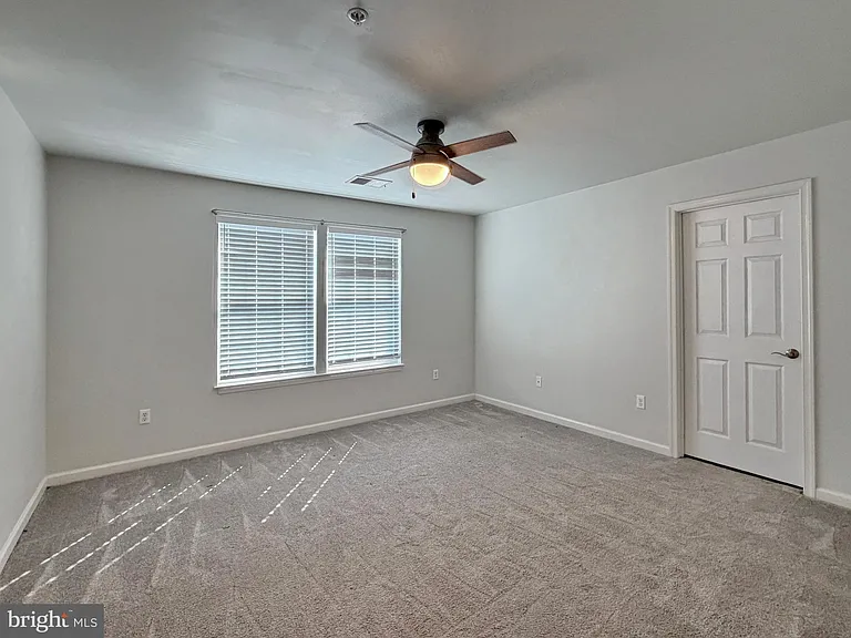 3429 Linden Grove Dr — Photo 54