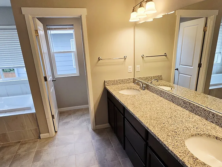 4315 Novak Dr SW — Photo 37